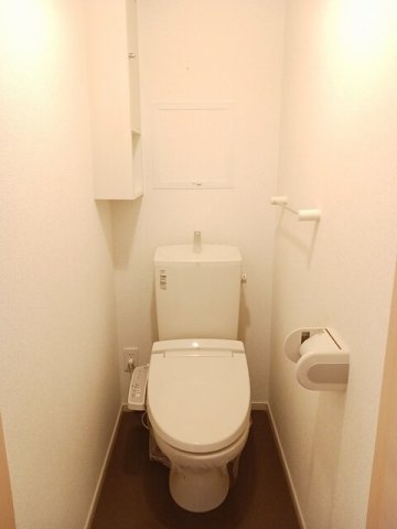 トイレ　トイレもきれいです