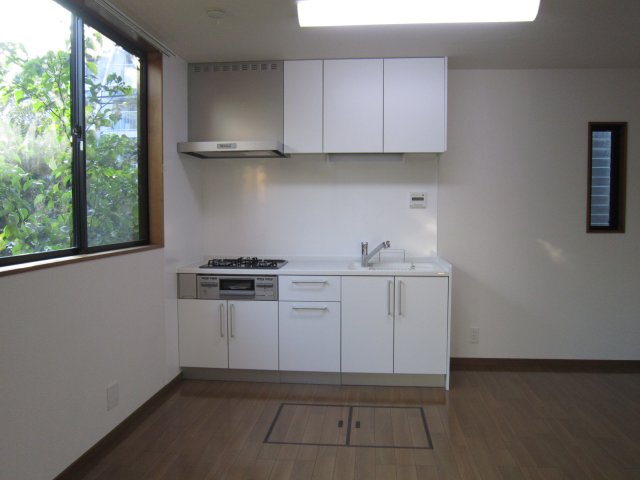 キッチン　使いやすい居間です