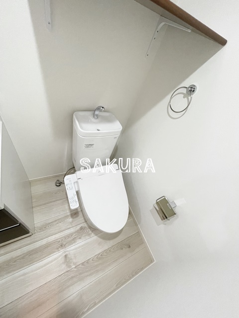 トイレ　嬉しい温水洗浄便座♪