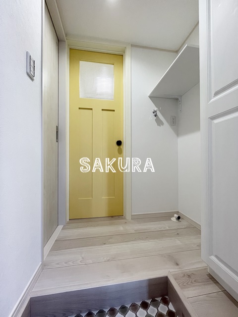 玄関　収納豊富なシューズボックスです♪