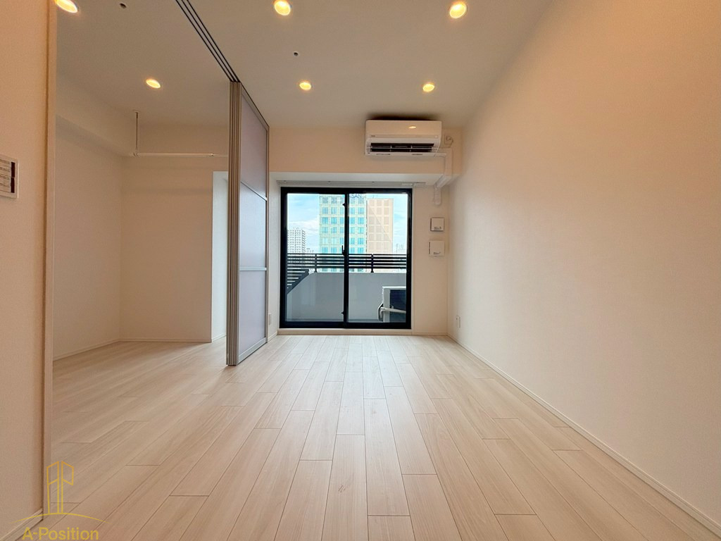 居室・リビング　コンフォリア・リヴ北浜淡路町