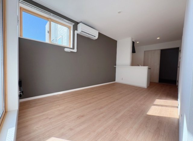 居室・リビング　※同ハウスメーカー施工の類似物件参考写真です