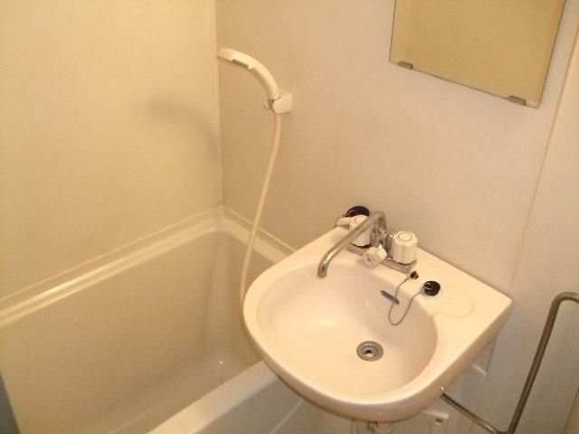 洗面設備　2点ユニット