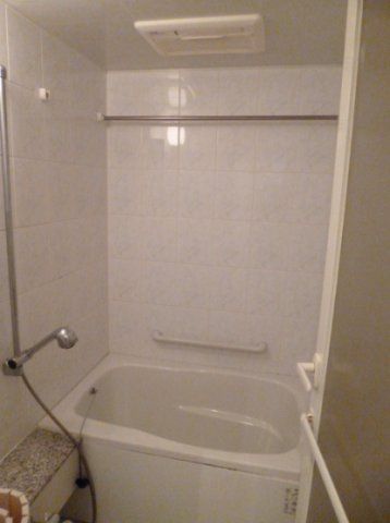 バス・シャワールーム　☆ゆっくりくつろげるお風呂☆