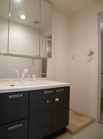 洗面設備　☆嬉しい独立洗面台☆