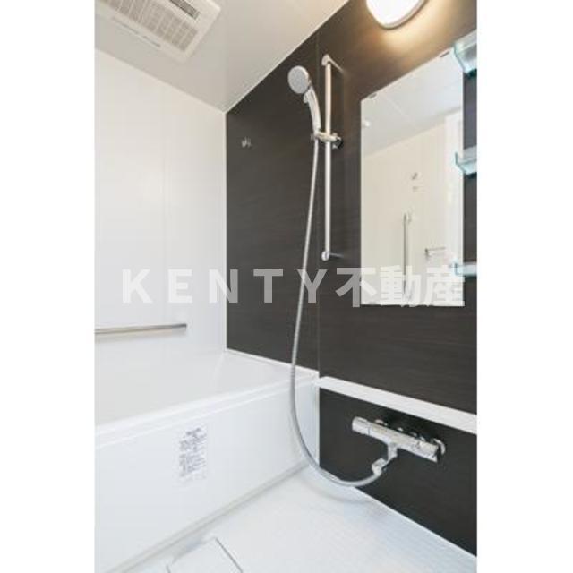 バス・シャワールーム　お風呂です