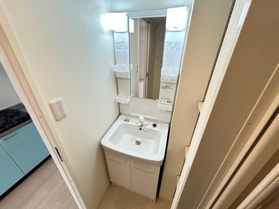 洗面設備　※別部屋の写真です