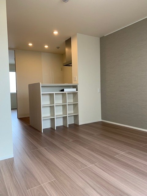 居室・リビング　南向きの明るいリビング