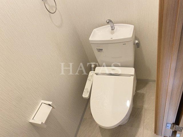 トイレ　同物件別部屋です。