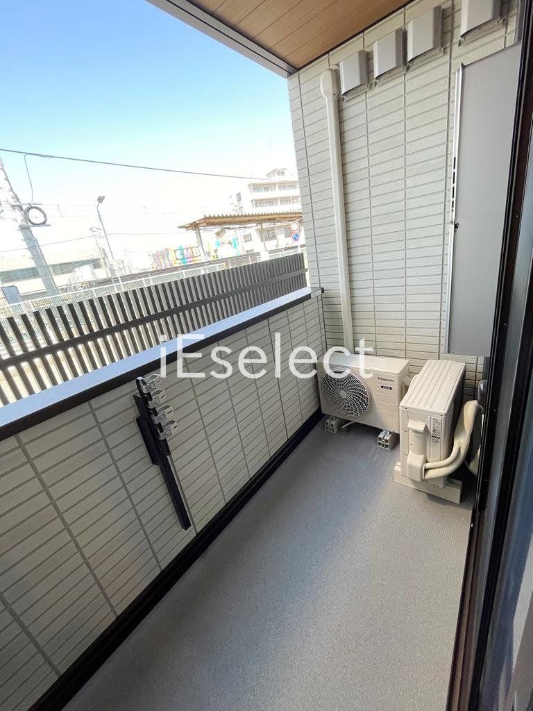 バルコニー　お洗濯ものはこちらでどうぞ！