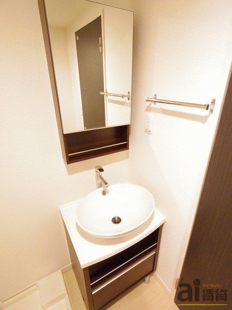 洗面設備　同仕様写真