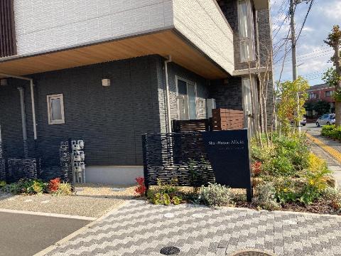 建物外観　外観写真（昼）