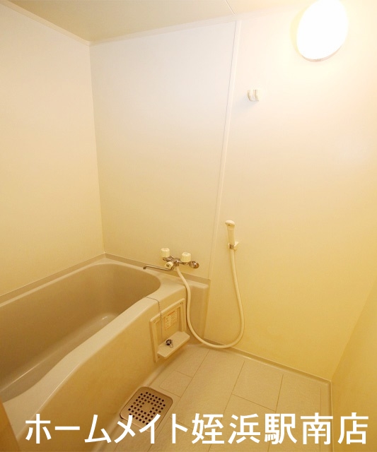 バス・シャワールーム　★お早めにお電話ください★参考写真