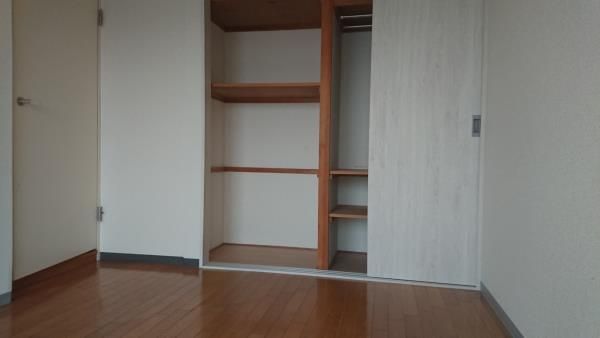 収納　たっぷりとした収納スペースです