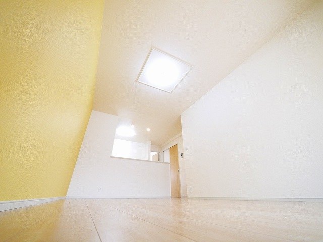 居室・リビング　ゆったりとした居間です