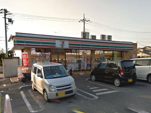 コンビニ　セブンイレブン久喜青葉4丁目店（コンビニ）まで903m