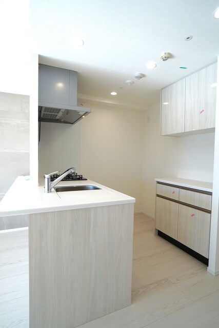 キッチン　※写真は同タイプ住戸です。