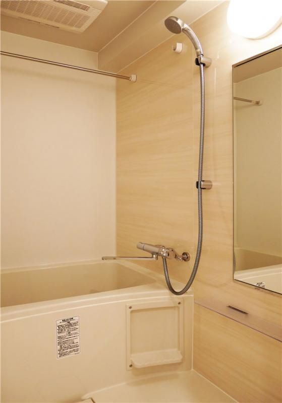 バス・シャワールーム　☆ゆったりくつろげるお風呂☆