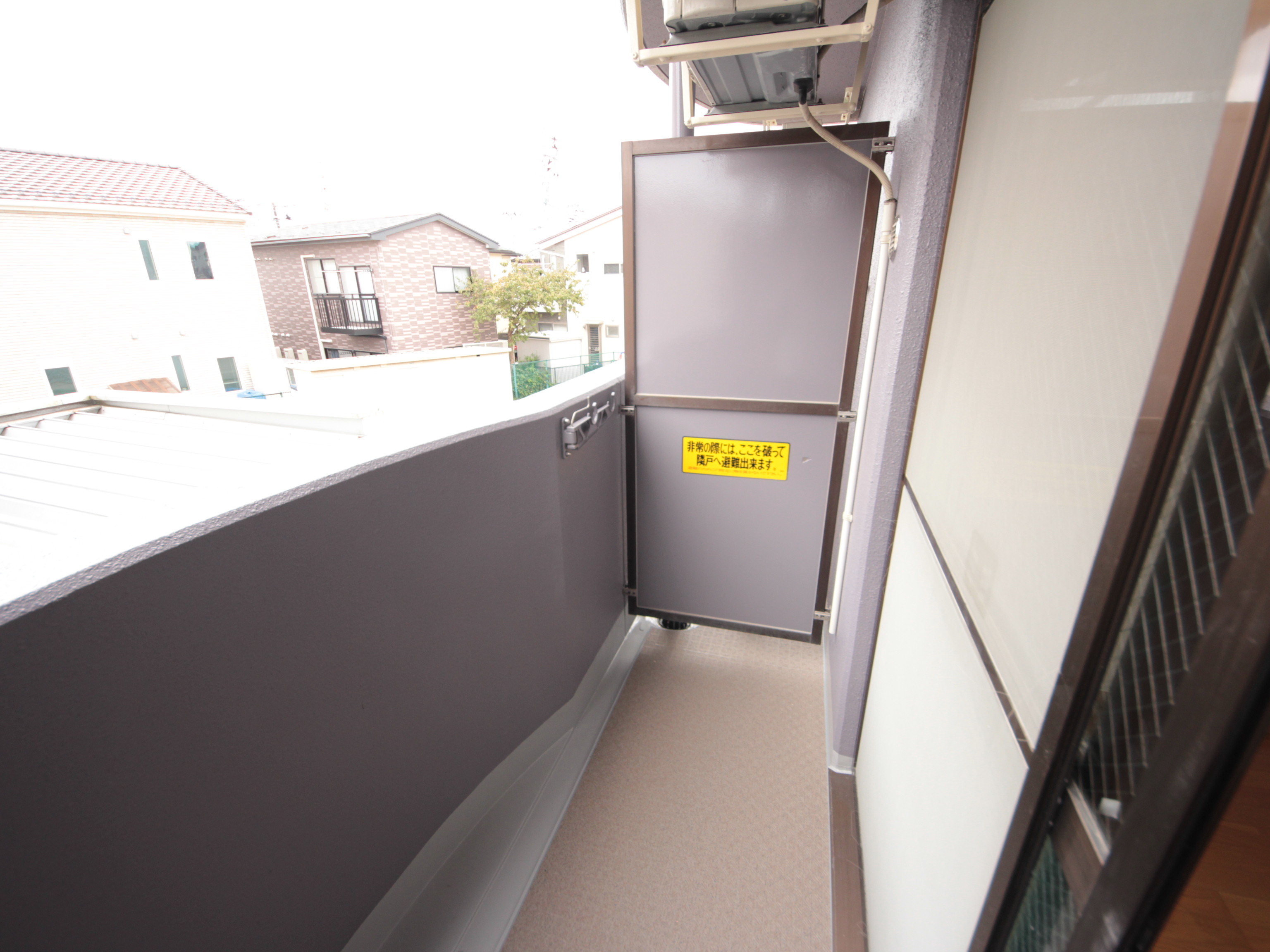 バルコニー　写真は同タイプの他のお部屋のものです