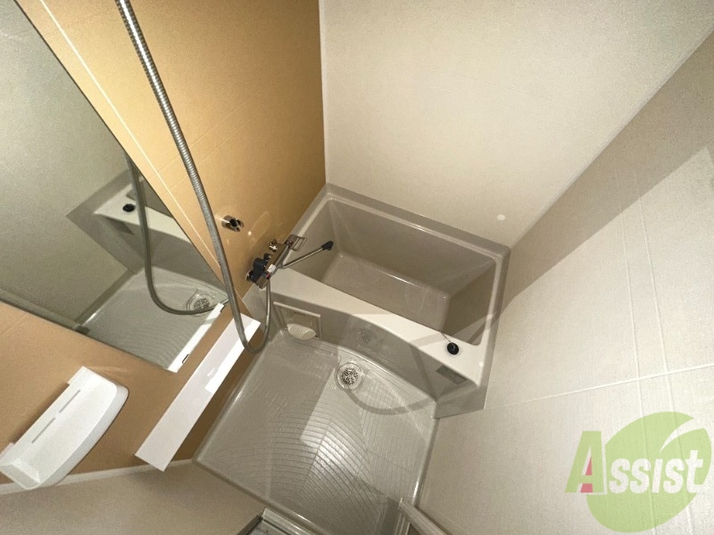 バス・シャワールーム　お湯に浸かって１日の疲れを癒やして下さい