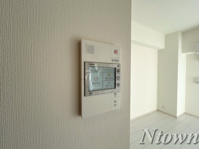 セキュリティ　モニター付きインターフォンです。