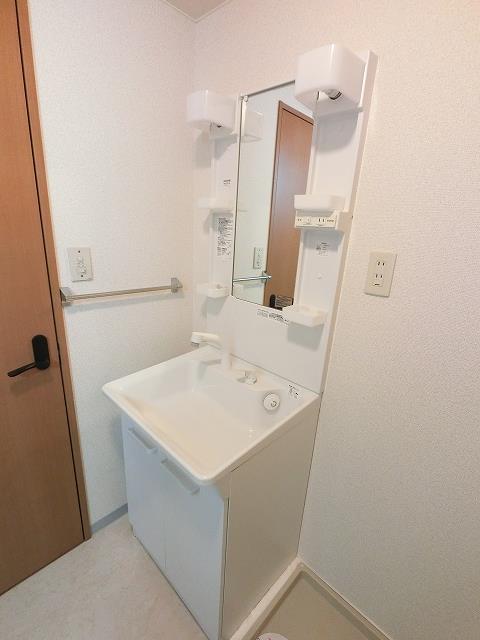 洗面設備　洗髪洗面化粧台