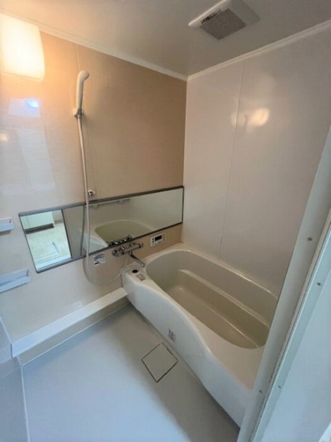 バス・シャワールーム　同物件別号室