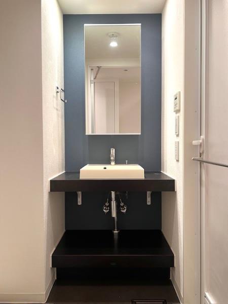 洗面設備　脱衣スペースもあります