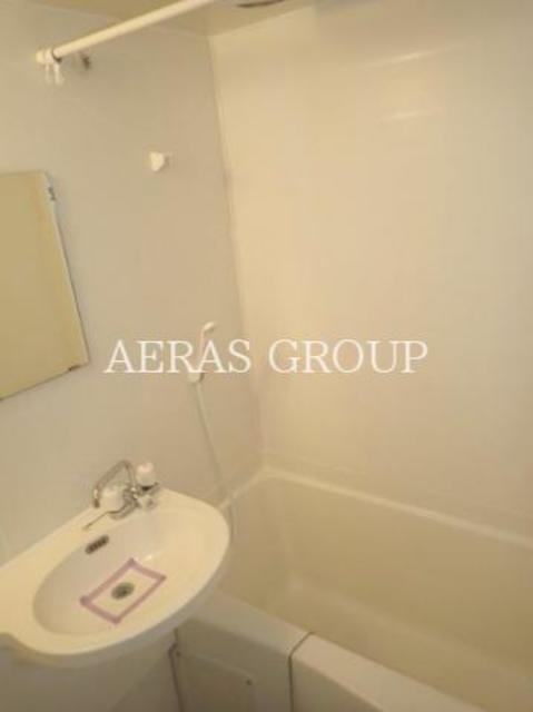 バス・シャワールーム　同仕様参考写真