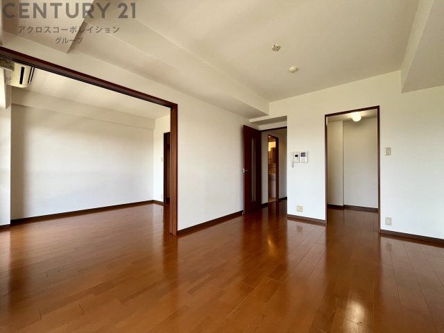 居室・リビング　明るいリビングです♪