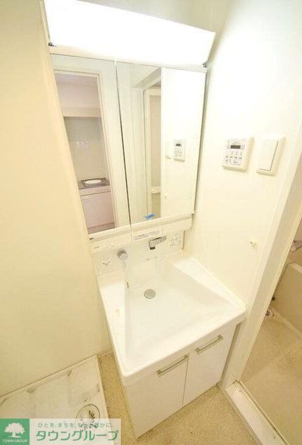 洗面設備　独立洗面台