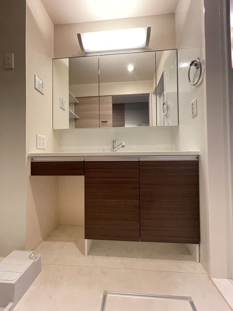 洗面設備　★別号室の参考写真です★