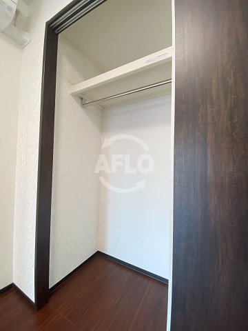 収納　レオングラン本町橋　クローゼット