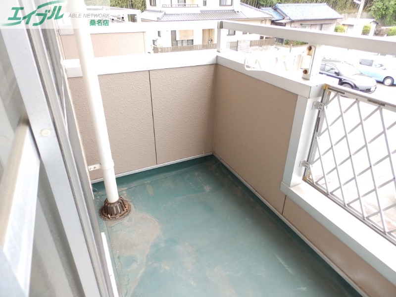 バルコニー　同物件別室画像