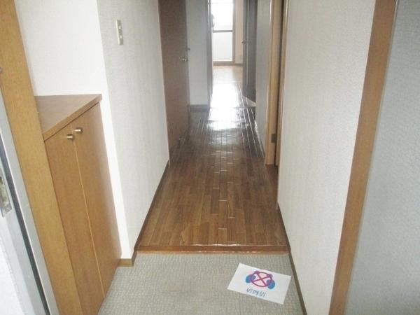 玄関　下駄箱！