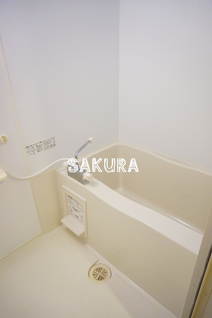 バス・シャワールーム　日々の疲れを癒すお風呂です♪