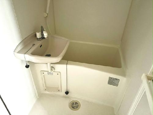 バス・シャワールーム　現況優先