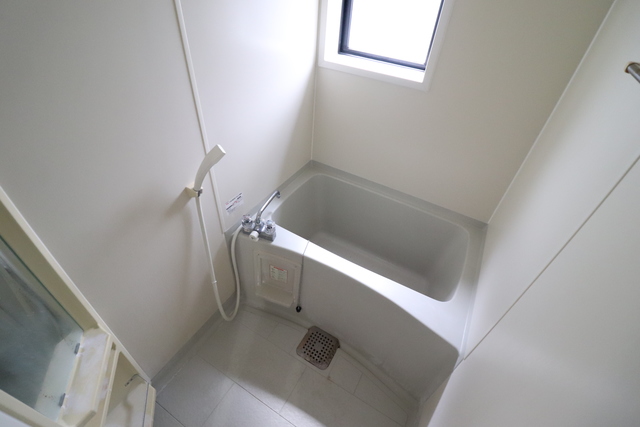 バス・シャワールーム　お風呂