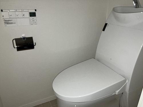 トイレ　トイレ