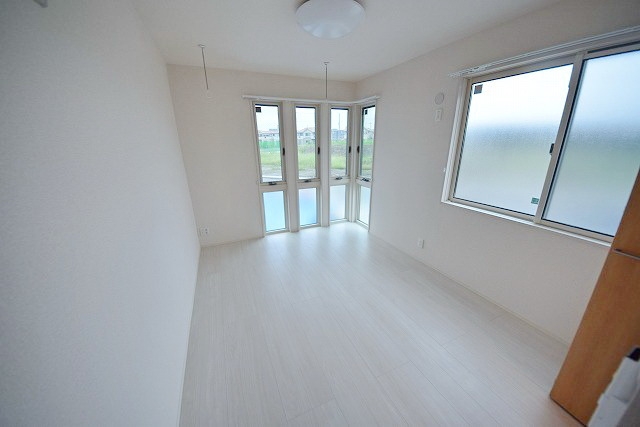 その他部屋・スペース　※別棟同間取りの写真参照