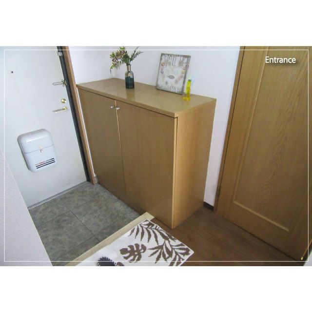 信開ラザール共栄の玄関写真