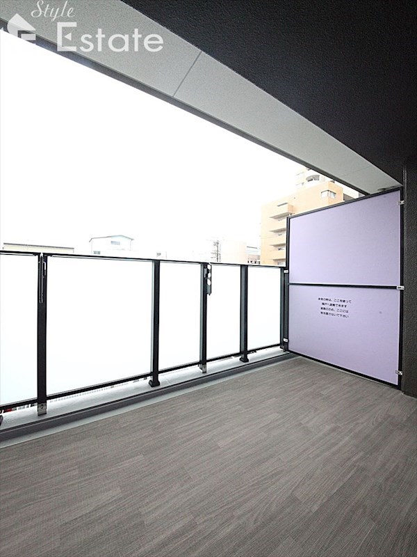 バルコニー　バルコニー