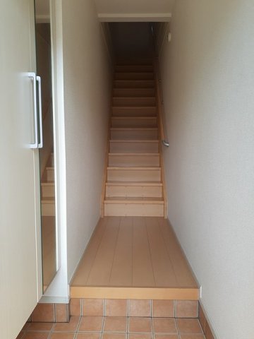 玄関　明るい玄関です
