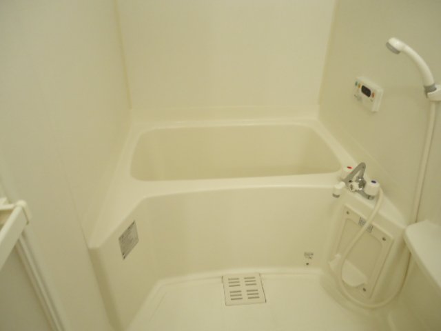 バス・シャワールーム　バス（イメージ）