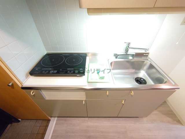 キッチン　別部屋の参考写真となります