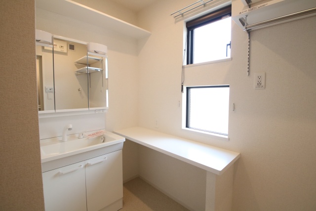 洗面設備　※別室の参考写真の為、現況優先です。
