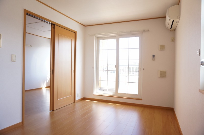 居室・リビング　図面と現状に相違がある場合には現状を優先