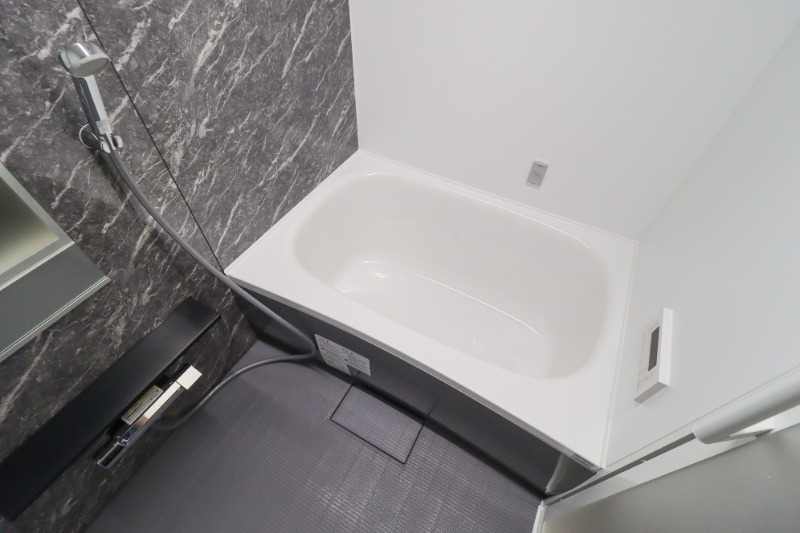 バス・シャワールーム　図面と現状に相違がある場合には現状を優先