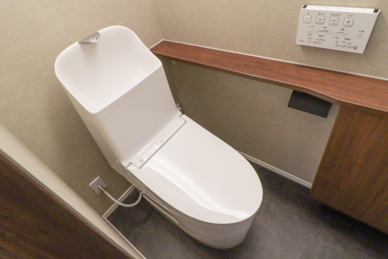 トイレ　図面と現状に相違がある場合には現状を優先