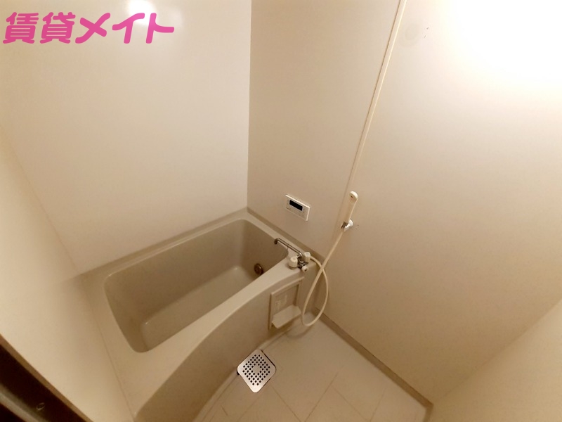 バス・シャワールーム　同タイプ部屋写真です。